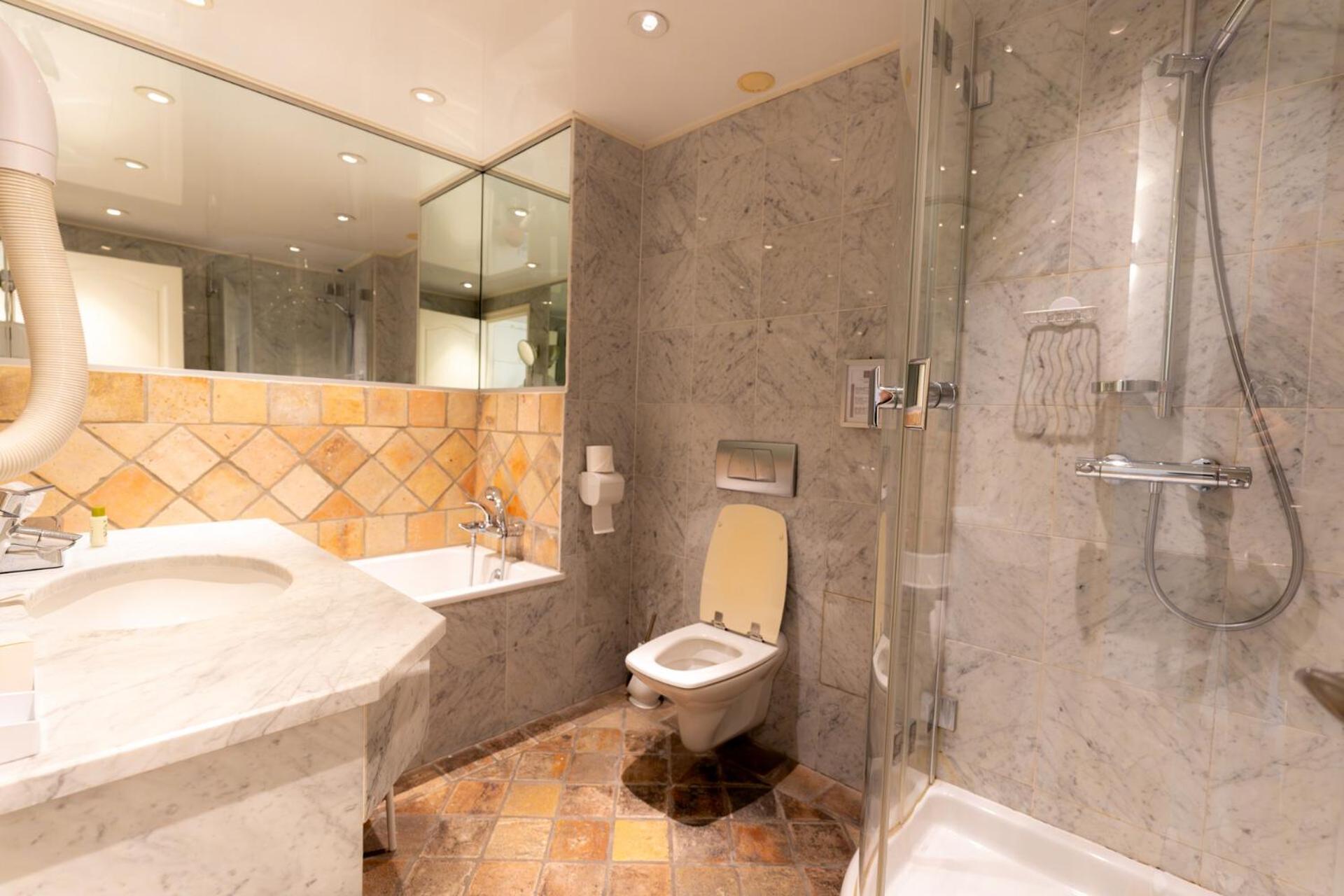 Châlons-en-Champagne Hotel D'Angleterre מראה חיצוני תמונה