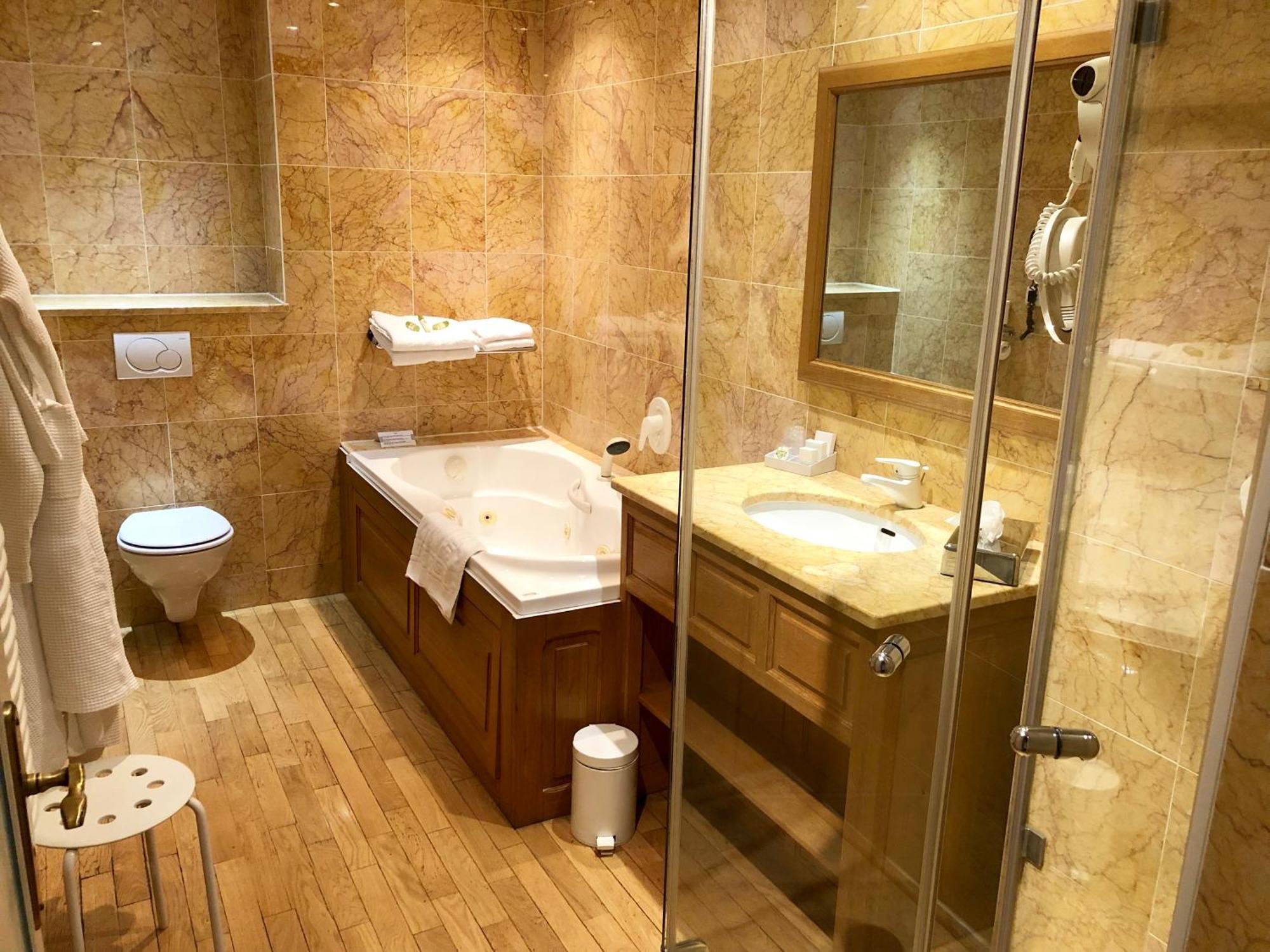 Châlons-en-Champagne Hotel D'Angleterre מראה חיצוני תמונה