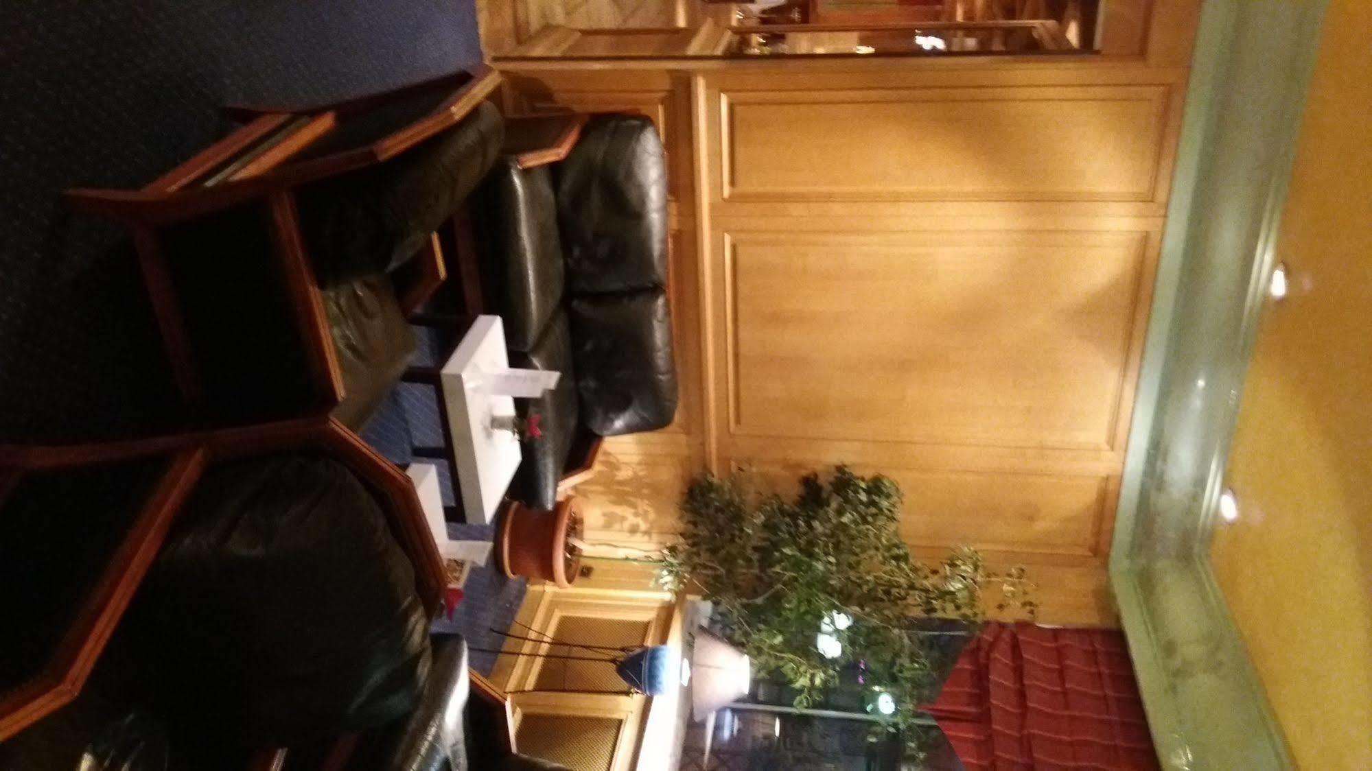 Châlons-en-Champagne Hotel D'Angleterre מראה חיצוני תמונה